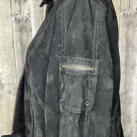 I.E. Relaxed brand black suede leather jacket. Two pockets. Front zip. Large‎ - Picture 3 of 13